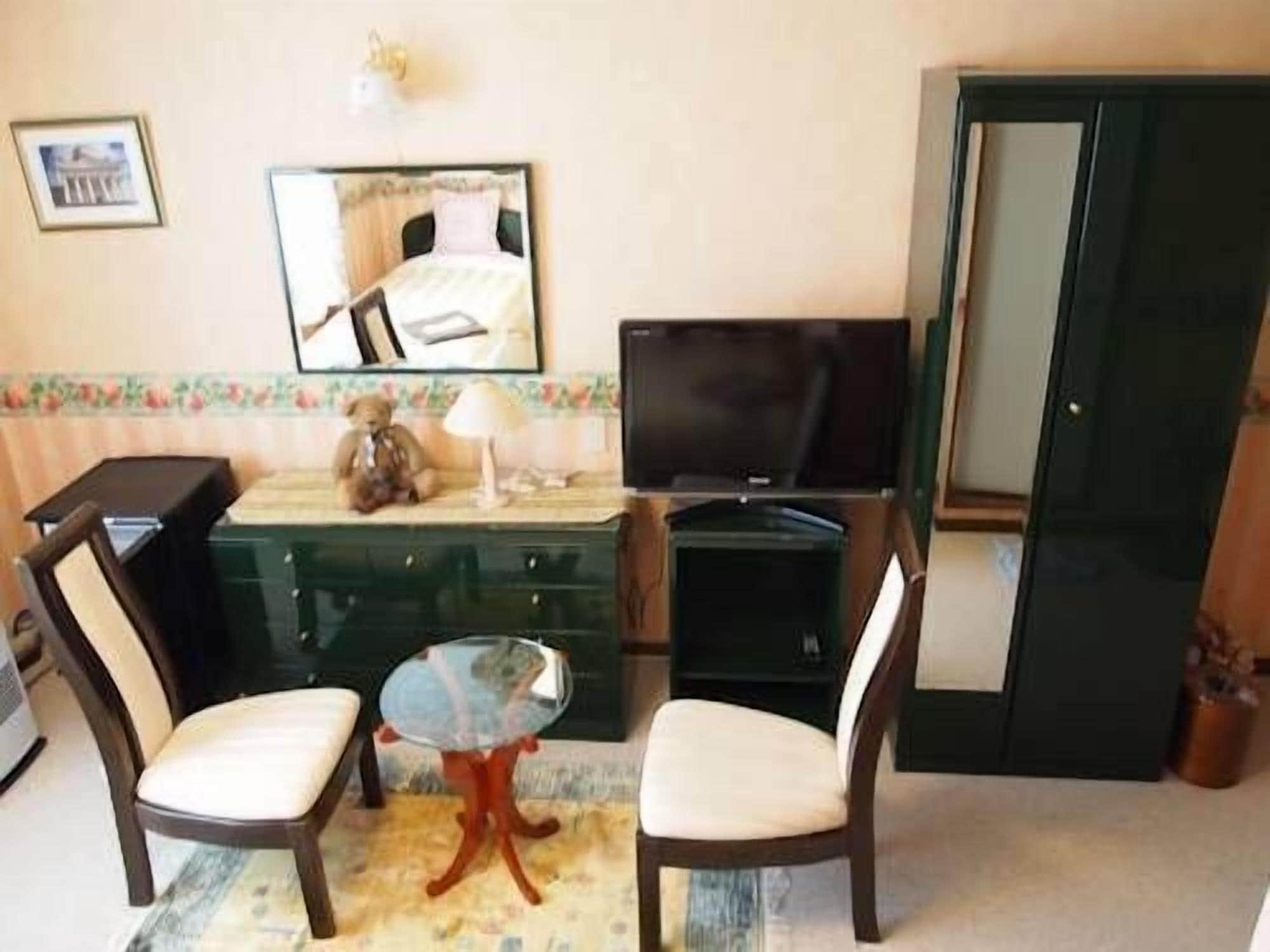 Petit Hotel Corinthian Rebun Ngoại thất bức ảnh