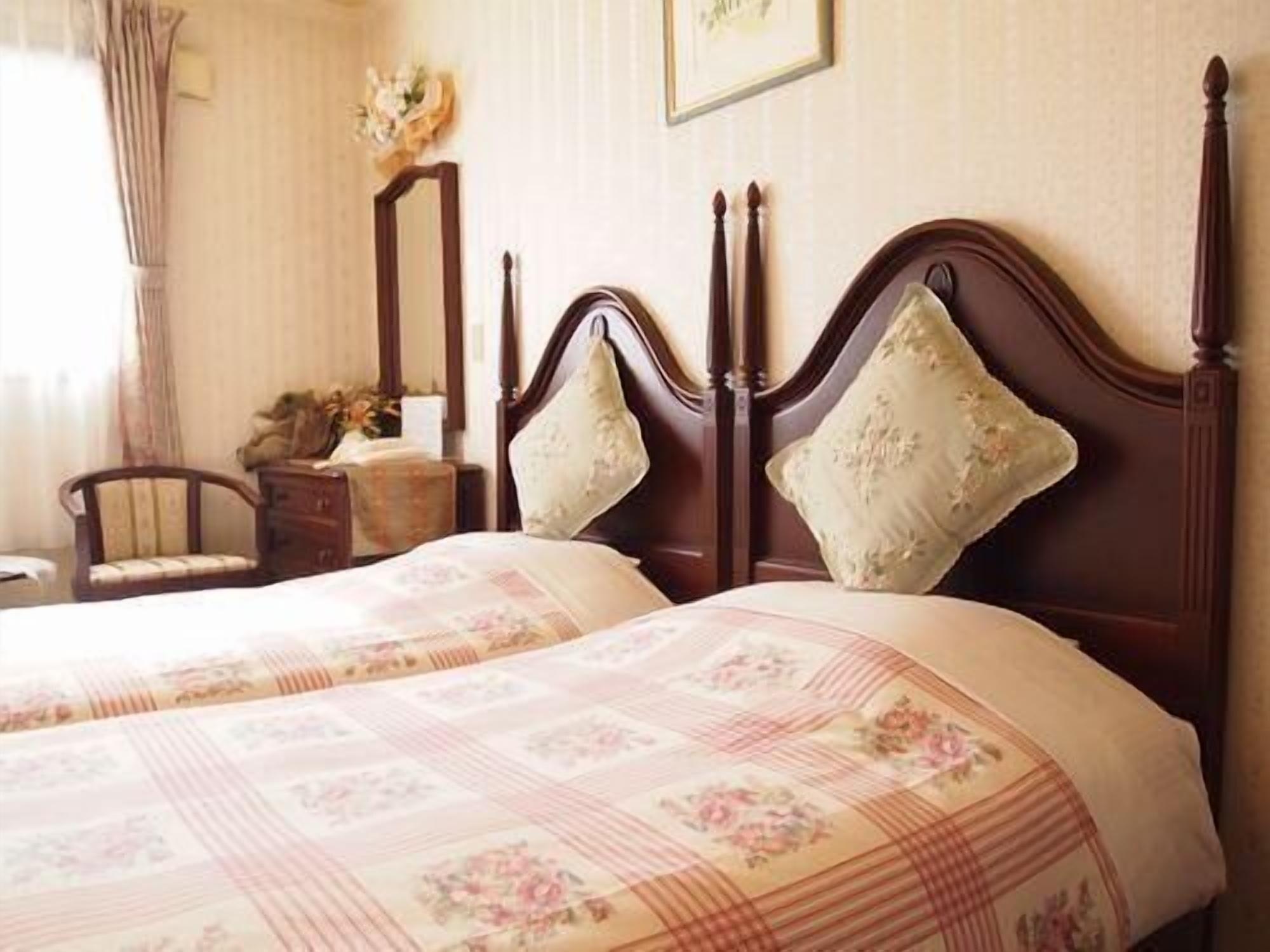 Petit Hotel Corinthian Rebun Ngoại thất bức ảnh