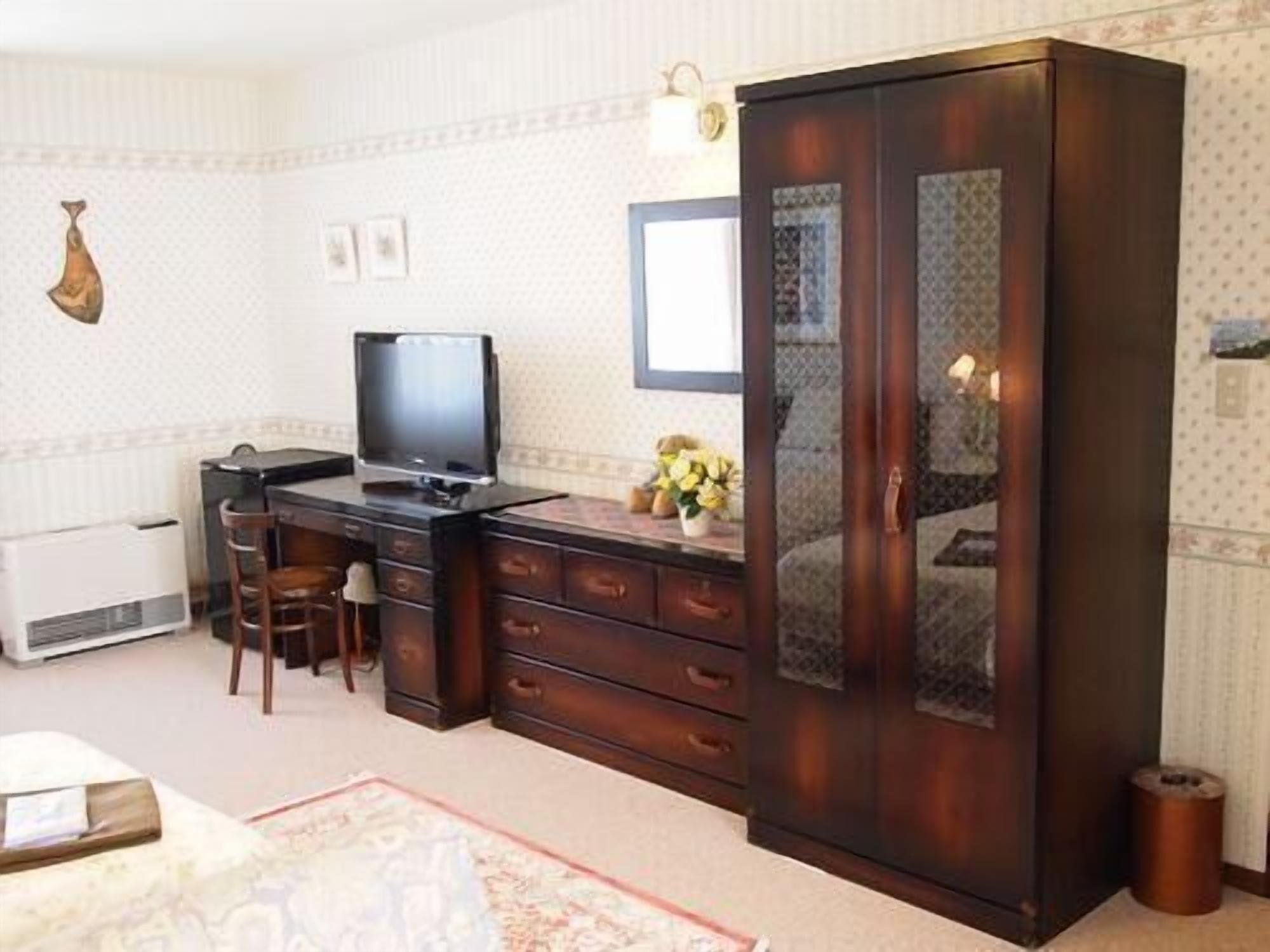 Petit Hotel Corinthian Rebun Ngoại thất bức ảnh